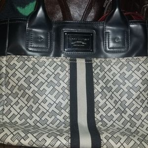 Tommy Hilfiger purse
